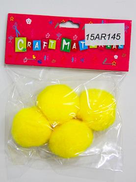 CRAFT MATERIAL POM POM 4CM 4PCS